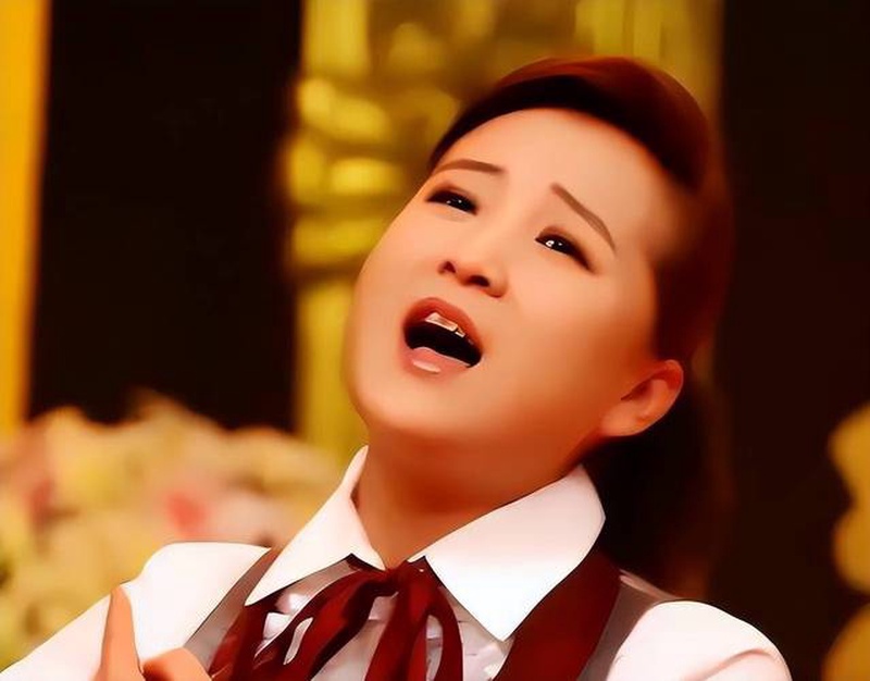 离大谱！贾玲亲自下场辟谣结婚传闻：未婚状态稳得很！